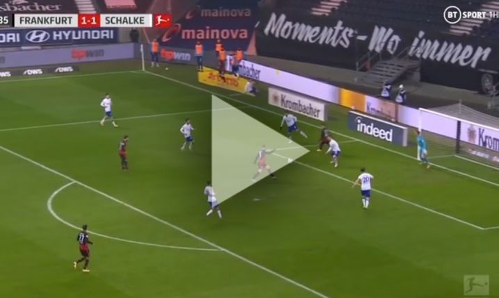 Luka Jović wchodzi z ławki i strzela gola na 2-1! [VIDEO]
